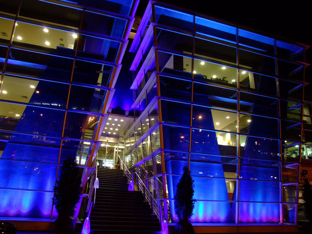 Hotel Metropolitan By Belgrade Arena Exterior foto
